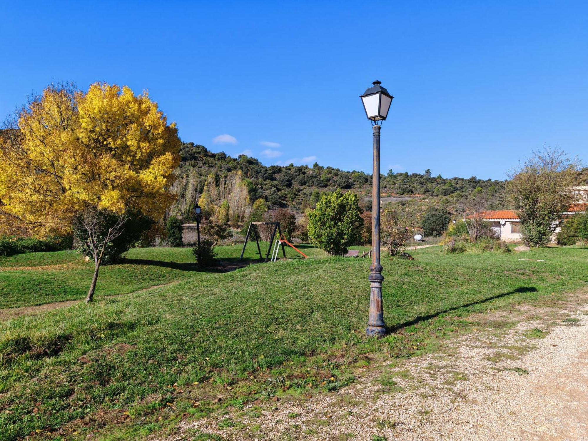 El Moral Centro De Turismo Rural Valdecanas Ngoại thất bức ảnh